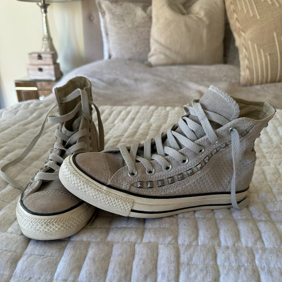 Converse Chuck Taylor Sz 6 Womens All Star Grey Suede Leather Studded Hi Top - Picture 1 of 4